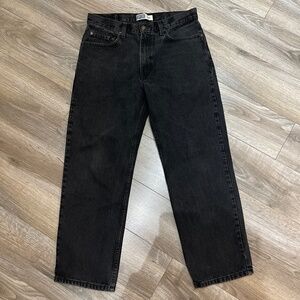 Women’s size 34x30 “Levi’s” relaxed fit jeans